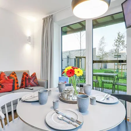 Lovely In Lembruch-duemmer Apartment *
